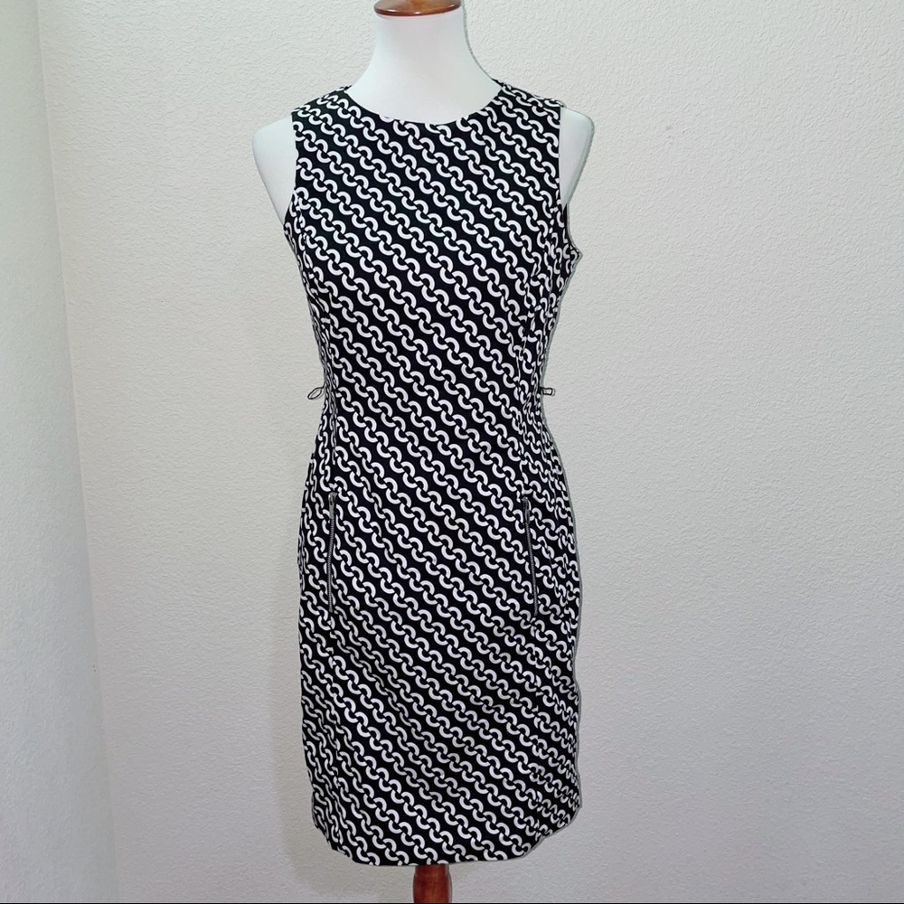 Anne Klein Shift Dress Black White Size 4/6